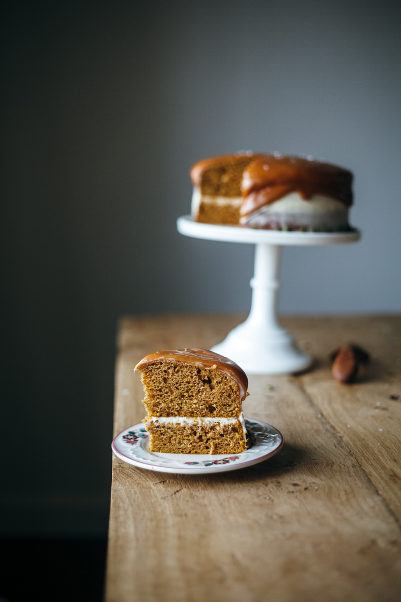pumpkin cake with cream cheese frosting-3.jpg