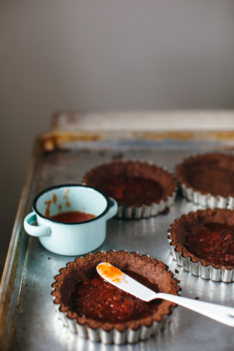 chocolate tahini tarts-22.jpg