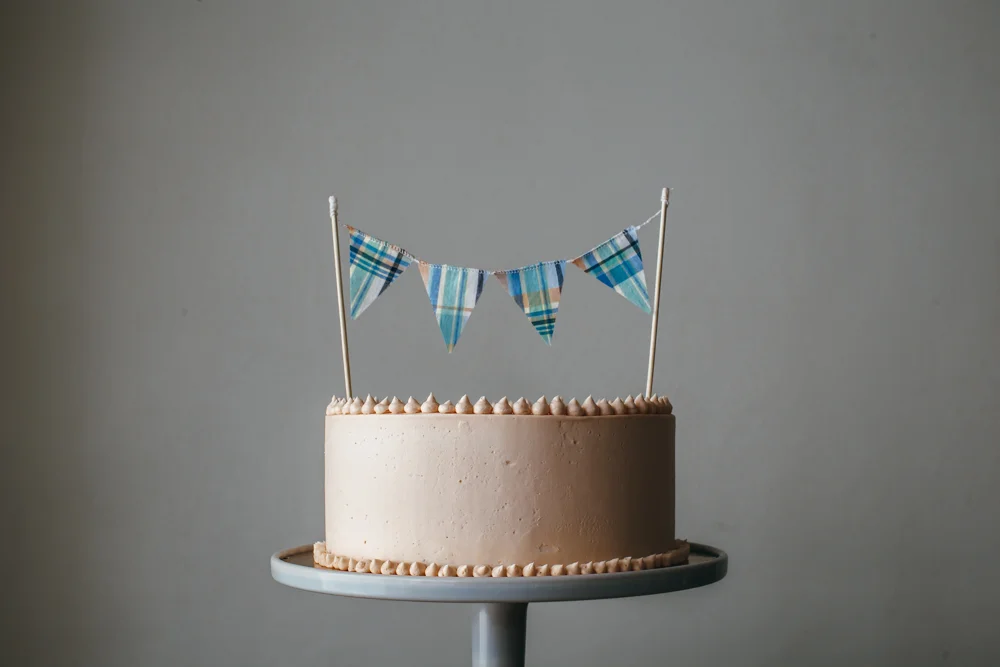 fluffy pistachio cake with pomegranate buttercream — molly yeh