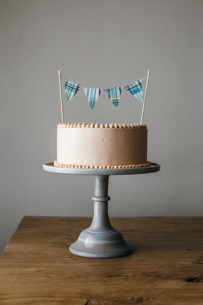 fluffy pistachio cake with pomegranate buttercream — molly yeh