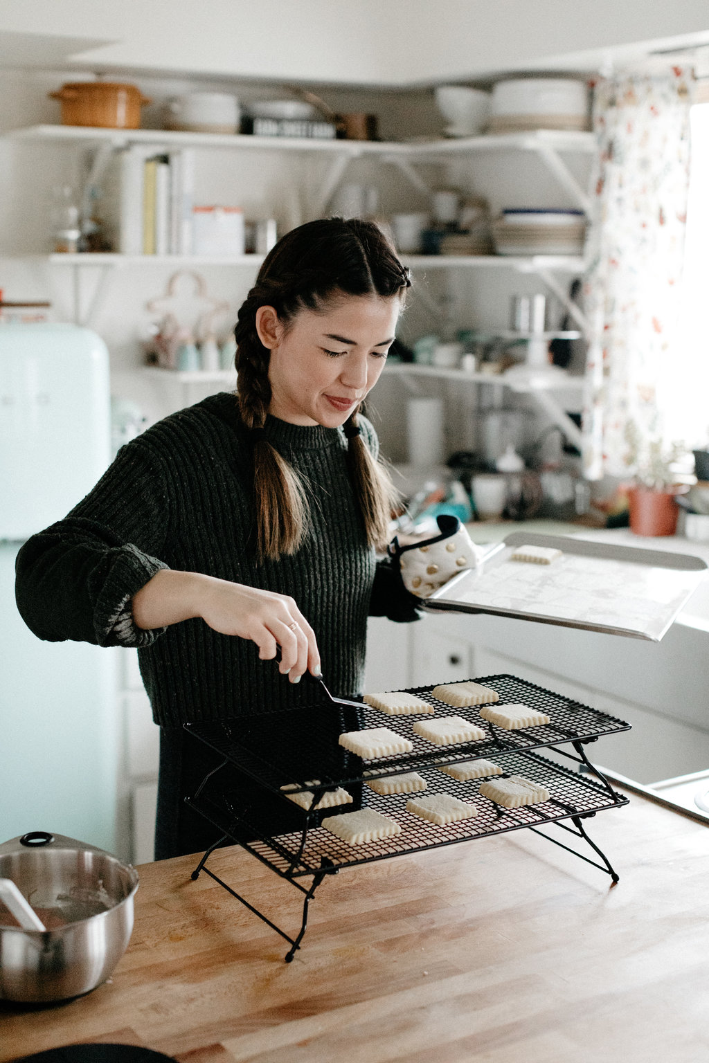 molly-yeh-pampered-chef-cookies-59.jpg