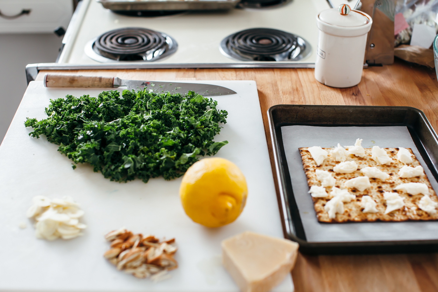 matzo kale pizza-2.jpg