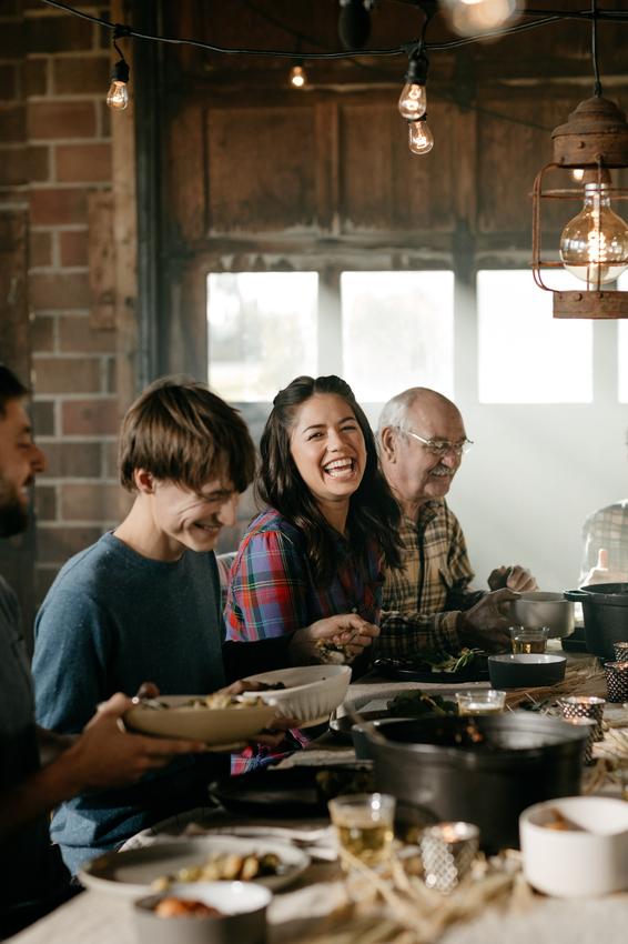 Host Molly Yeh with her guests at her Harvest Meal.jpeg