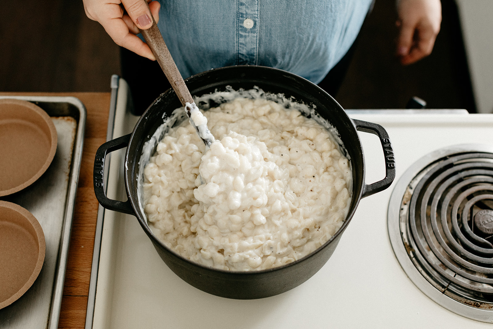 3-6-19-molly-yeh-mac-and-cheese-our-family-5.jpg