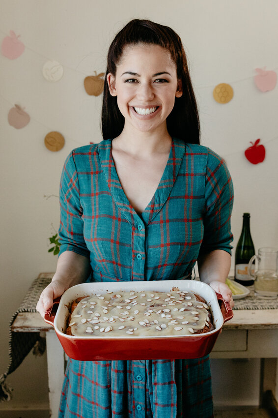 Host Molly Yeh with her Apple Butter Rolls with Honey Marzipan Frosting.jpeg