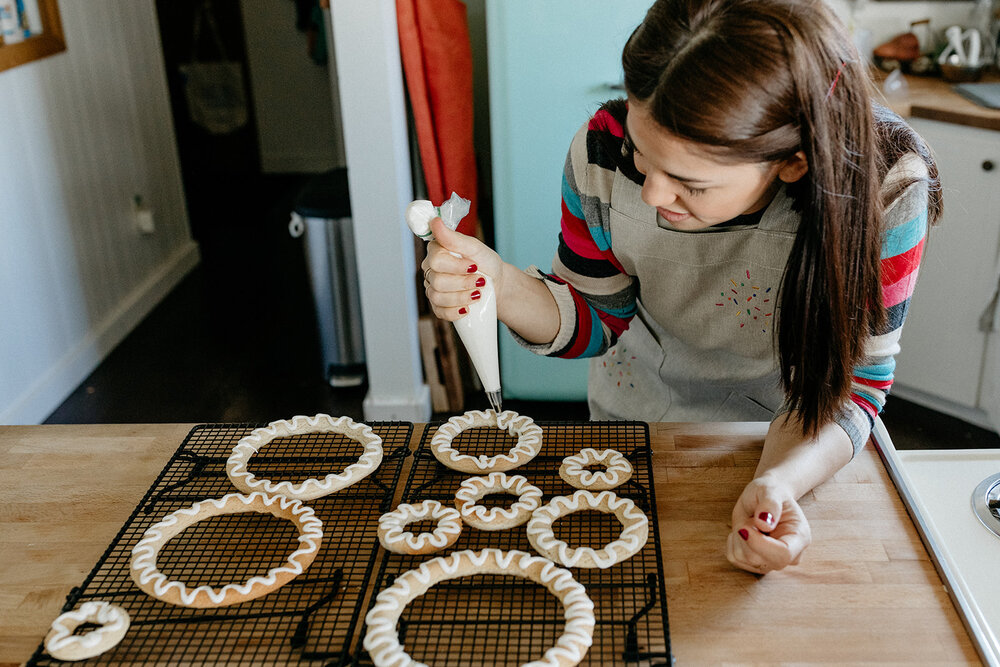 10-18-19-molly-yeh-kransekake-14.jpg