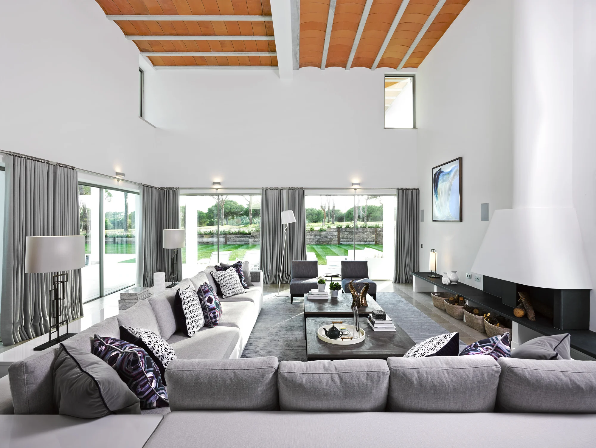 520a381be8e44e8d4000004d_san-lorenzo-house-de-blacam-and-meagher-architects_sln_3.jpg