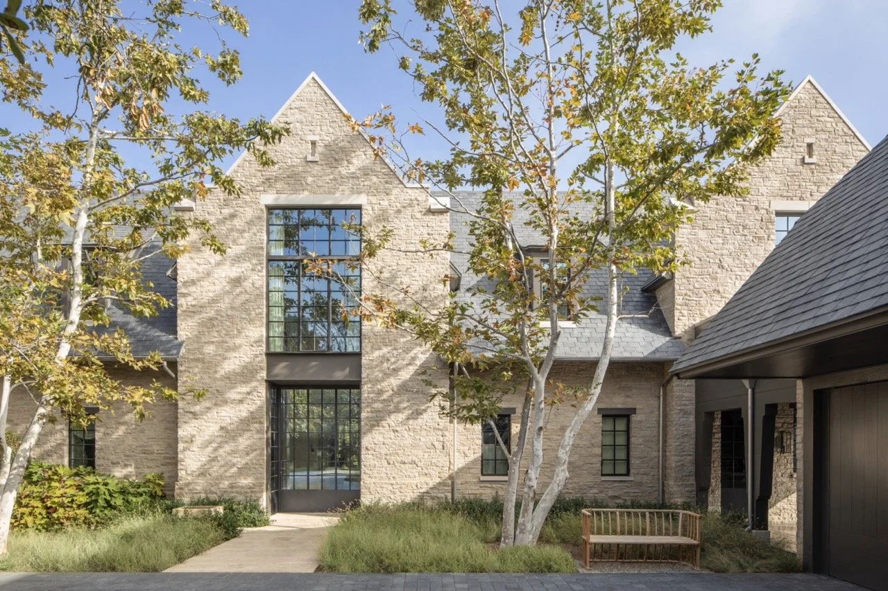 McAlpineBooth_Spaniciatti_EntryExterior2_0047_R Large.jpeg