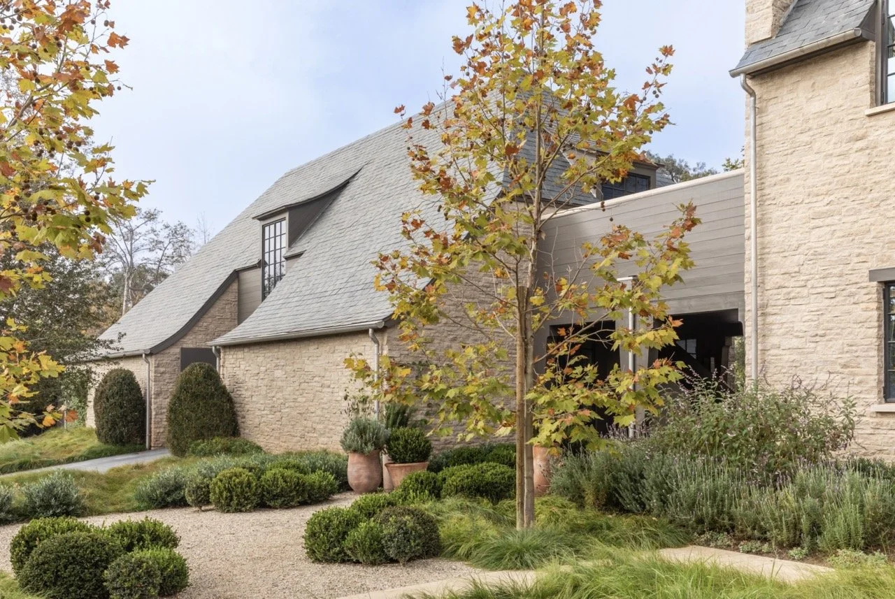 McAlpineBooth_Spaniciatti_GarageExterior1_0018_R Large.jpeg