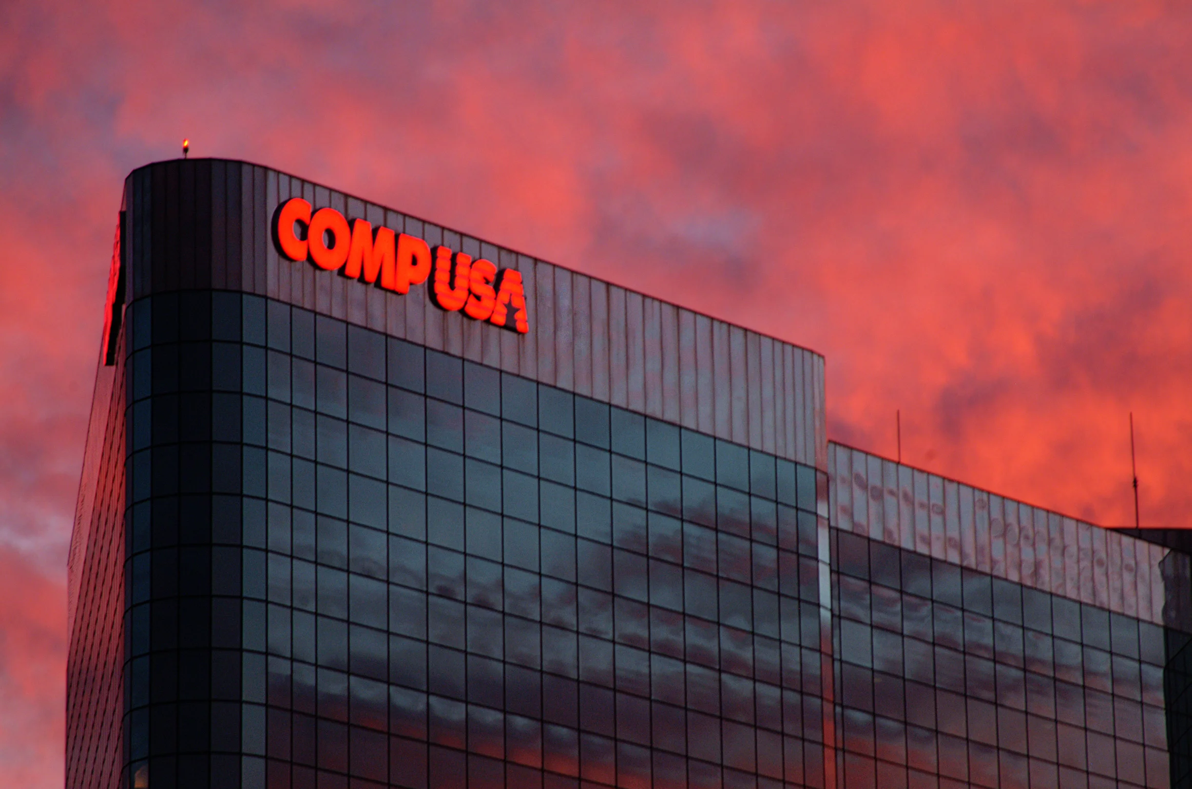 COMPUSA-Bldg-2.jpg
