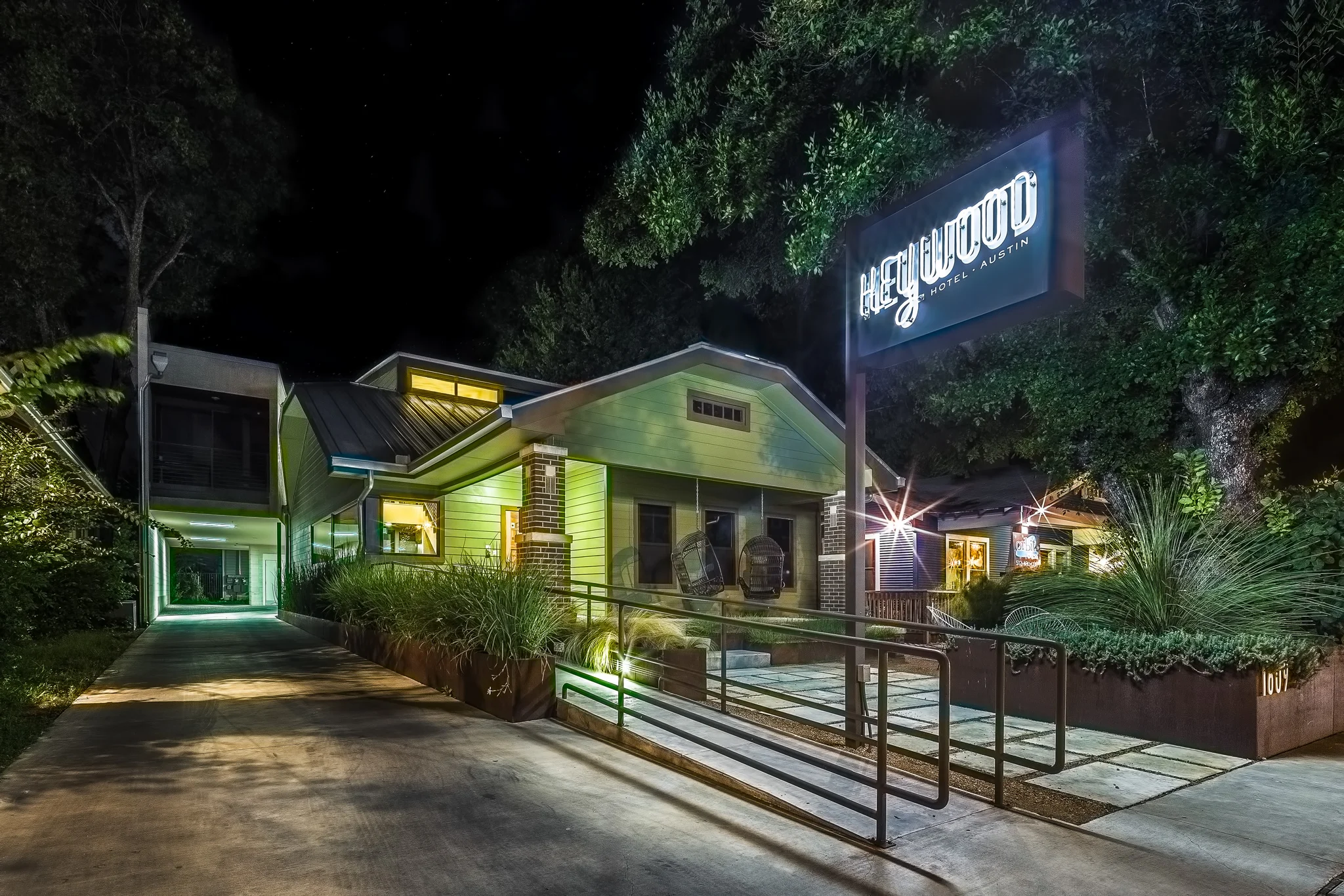 Heywood-Hotel.jpg