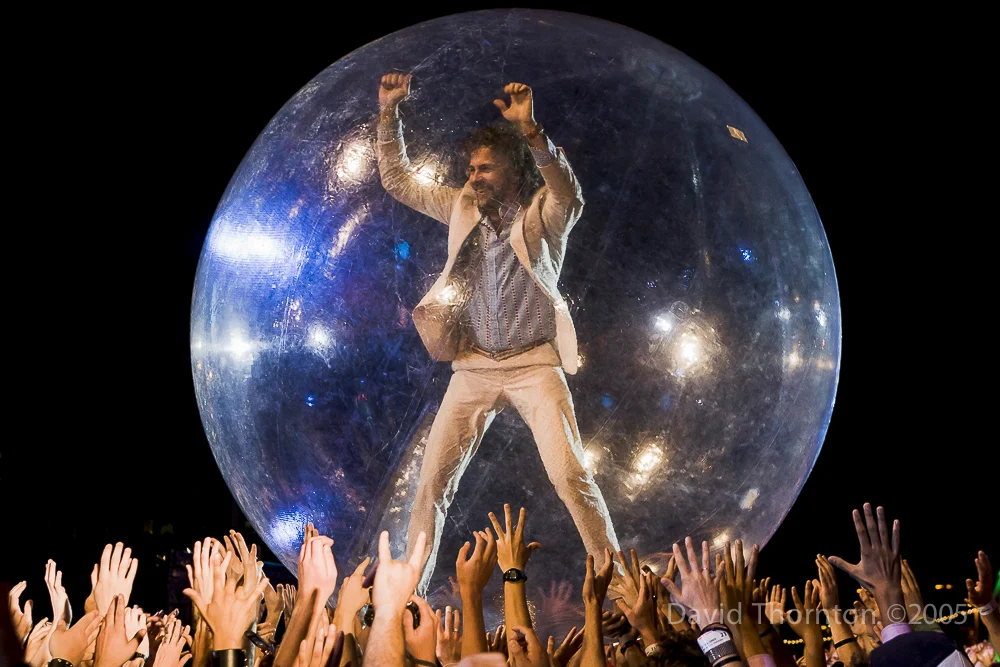 THE FLAMING LIPS