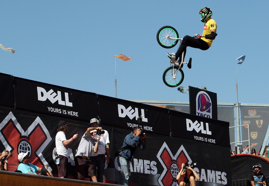 jamie-bestwick-vert.jpg