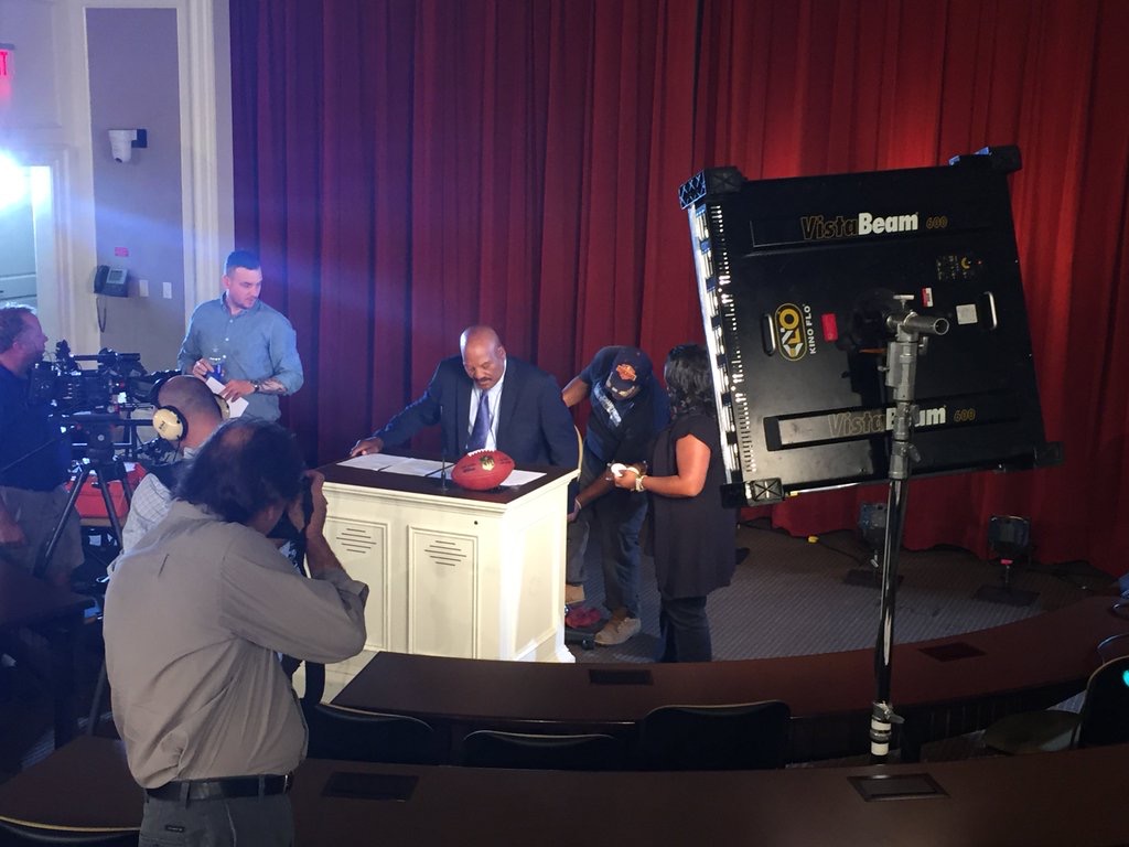 Chenese on set for CBS Sports with actor & NFL Hall of Fame; Jim Brown