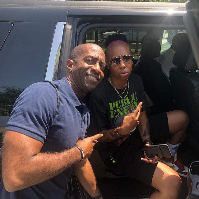 You never know who you&rsquo;ll run into at Lil Dizzy&rsquo;s. Appreciate you @lenawaithe. #essencefestival