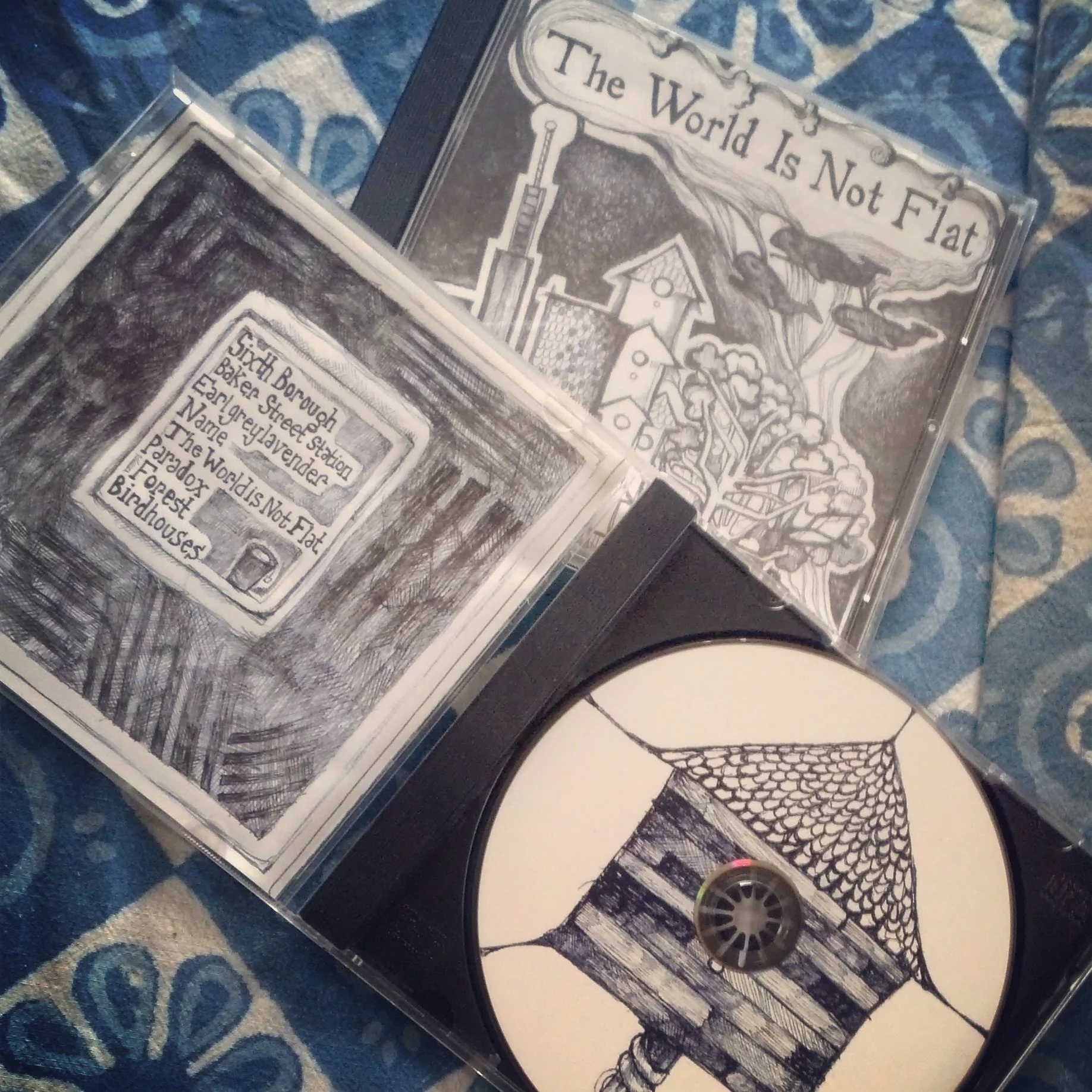 CD The World Is Not Flat (2008)