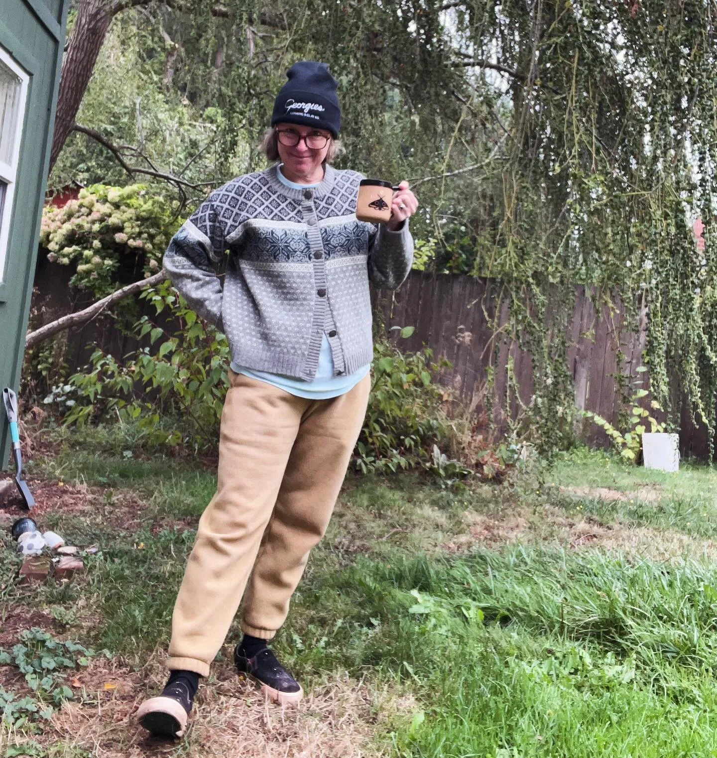 Sporting the full &ldquo;Portland&rdquo; today. @georgiesceramic hat, garage sale wool cardi, @rubyfarms mug with @smithteamaker tea. Also standing in my backyard next to my pottery studio listening to birds. 🙌