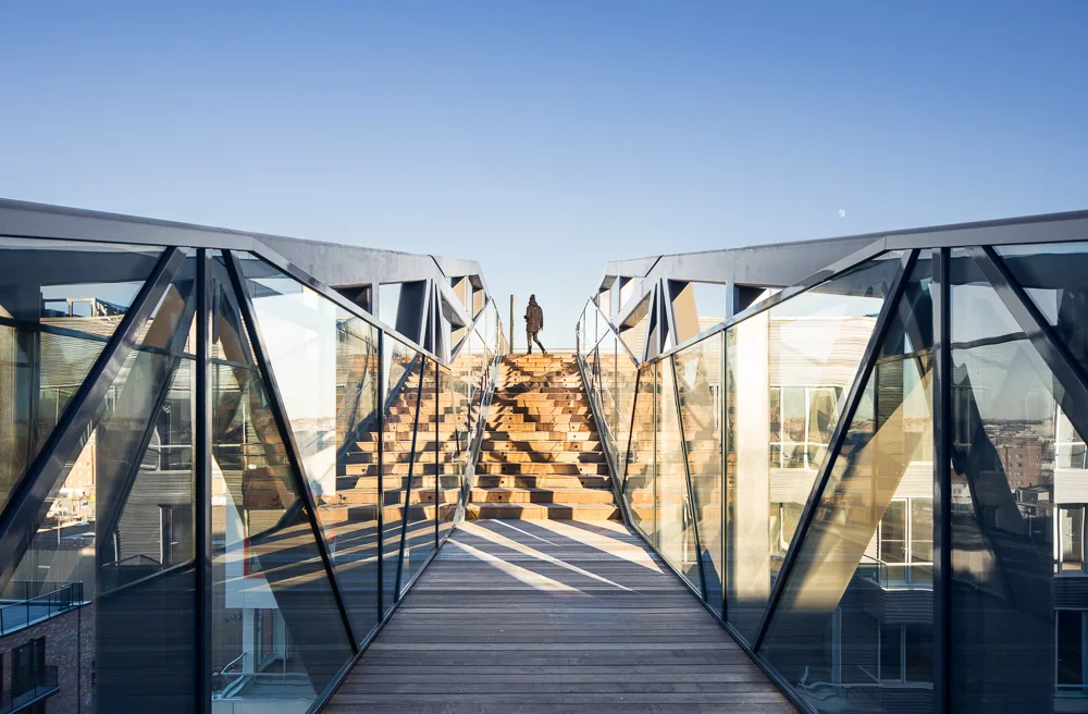 The bridge at 10 Montieth designed by ODA Architecture