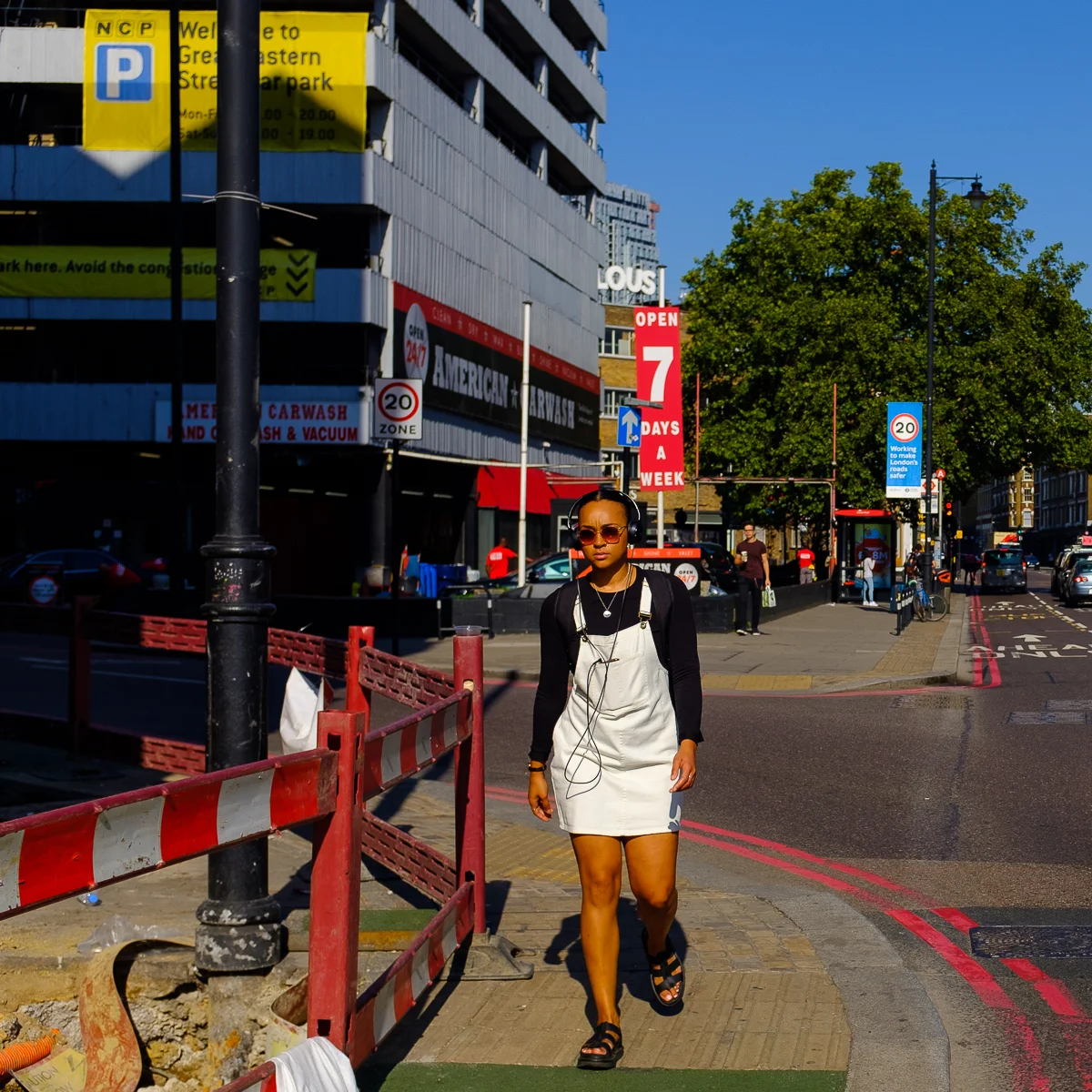 Fujifilm x100f - f/4, 1/100 sec, ISO 200 - Fuji Vivid Profile, edited in Adobe Lightroom