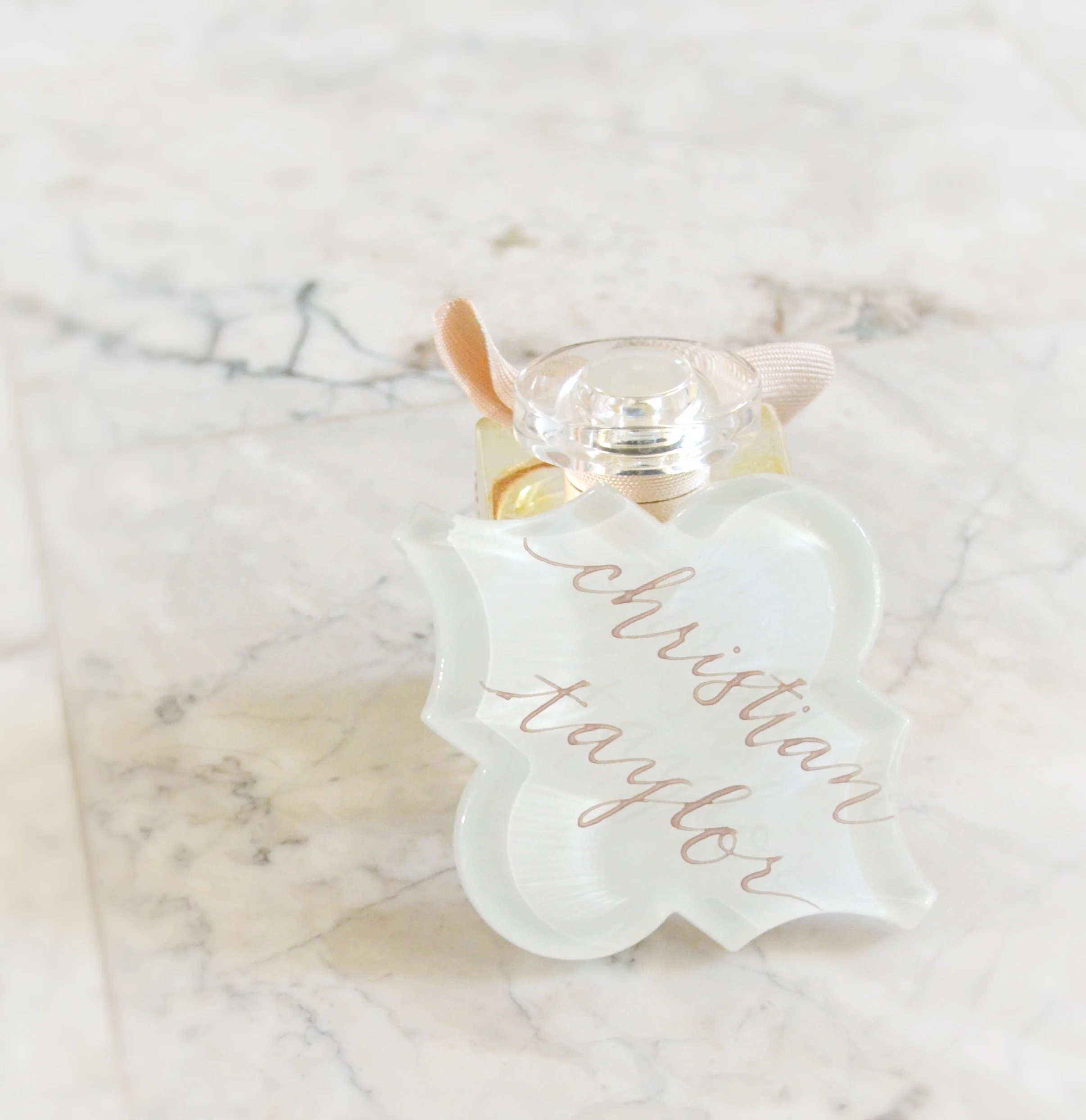 Arabesque Shadow Tiles in White - $4