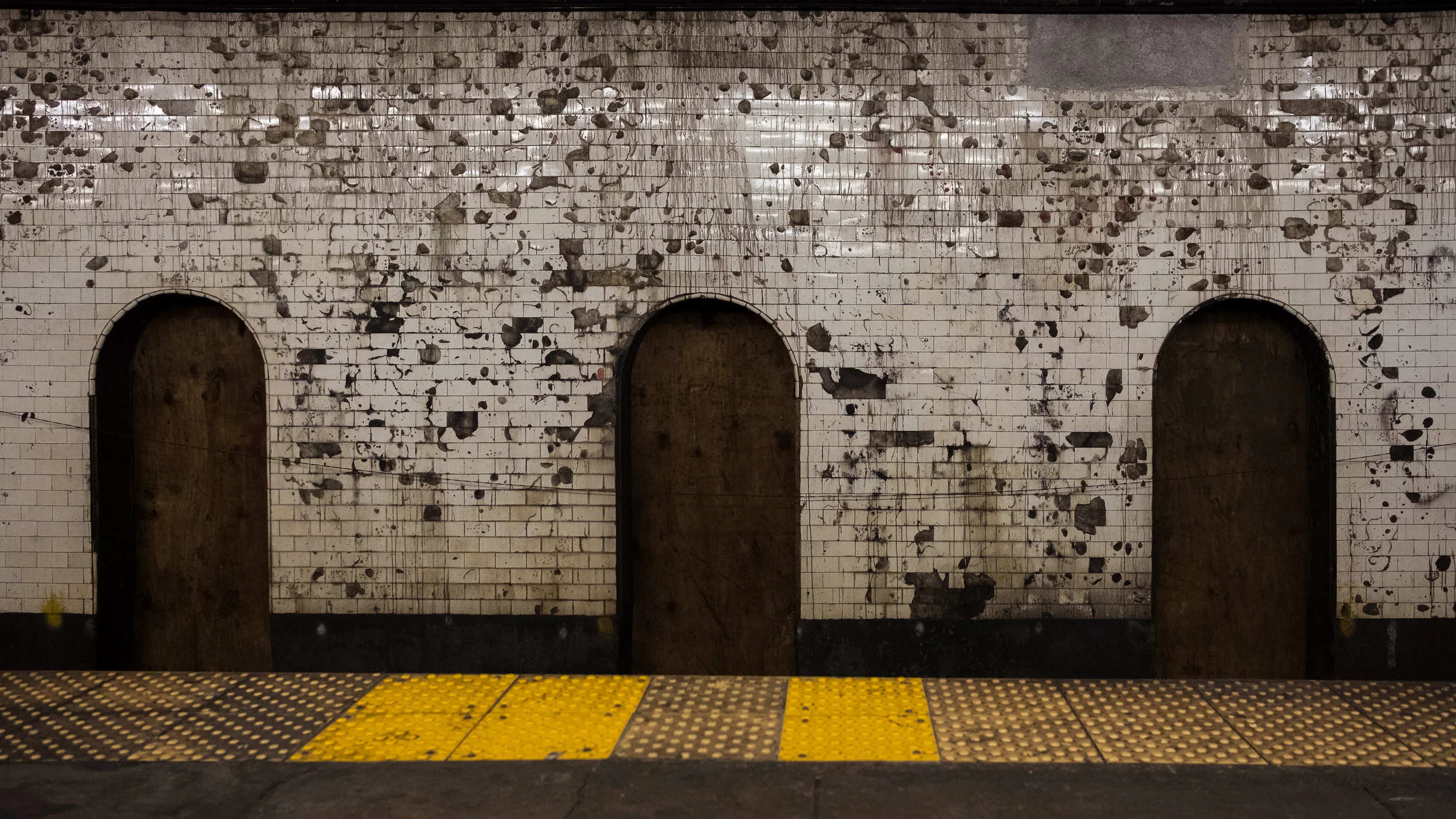 J and Z trains. Bowery