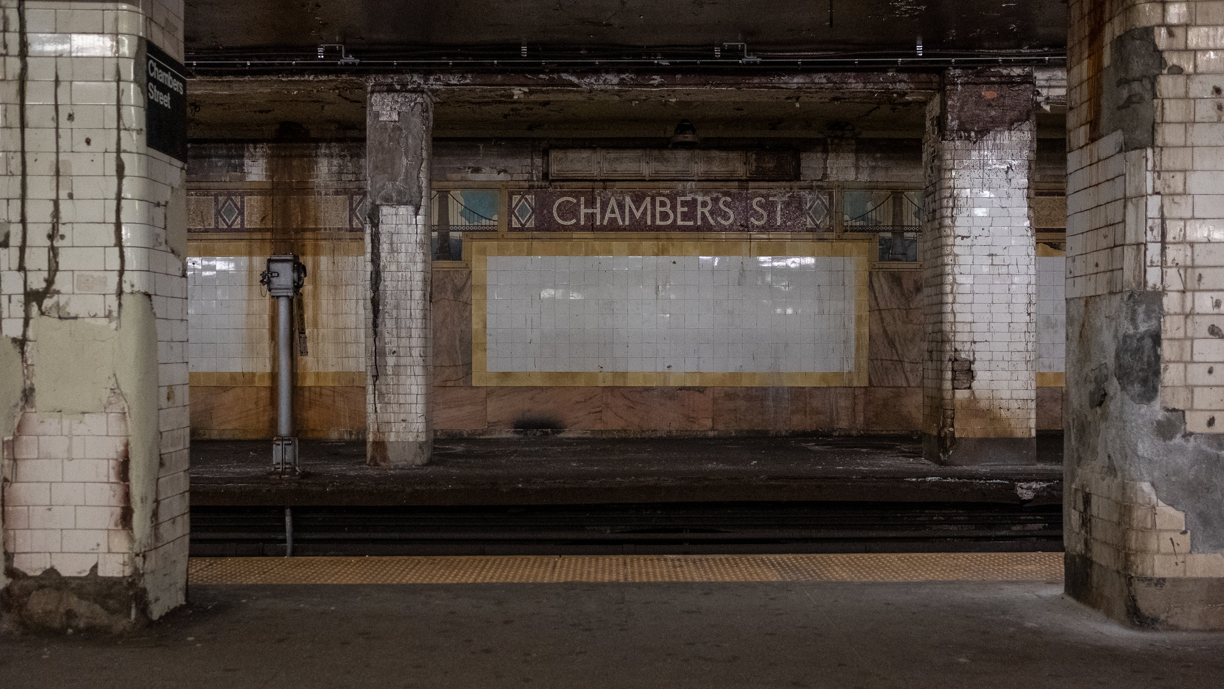  J and Z Trains. Chambers Street. 