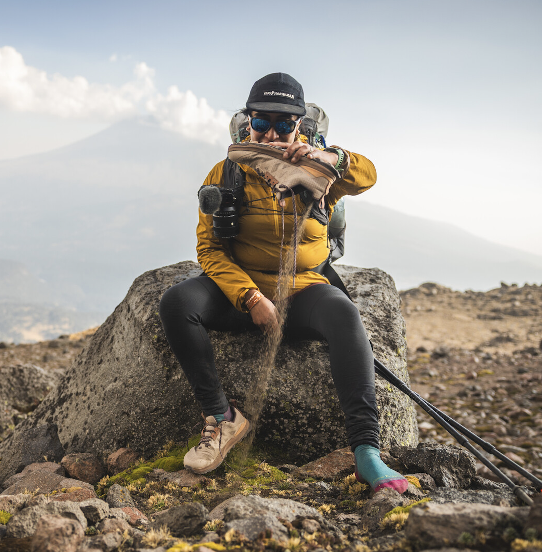 ZELZIN, FOOTPRINTS THAT INSPIRE (24 MINS)*