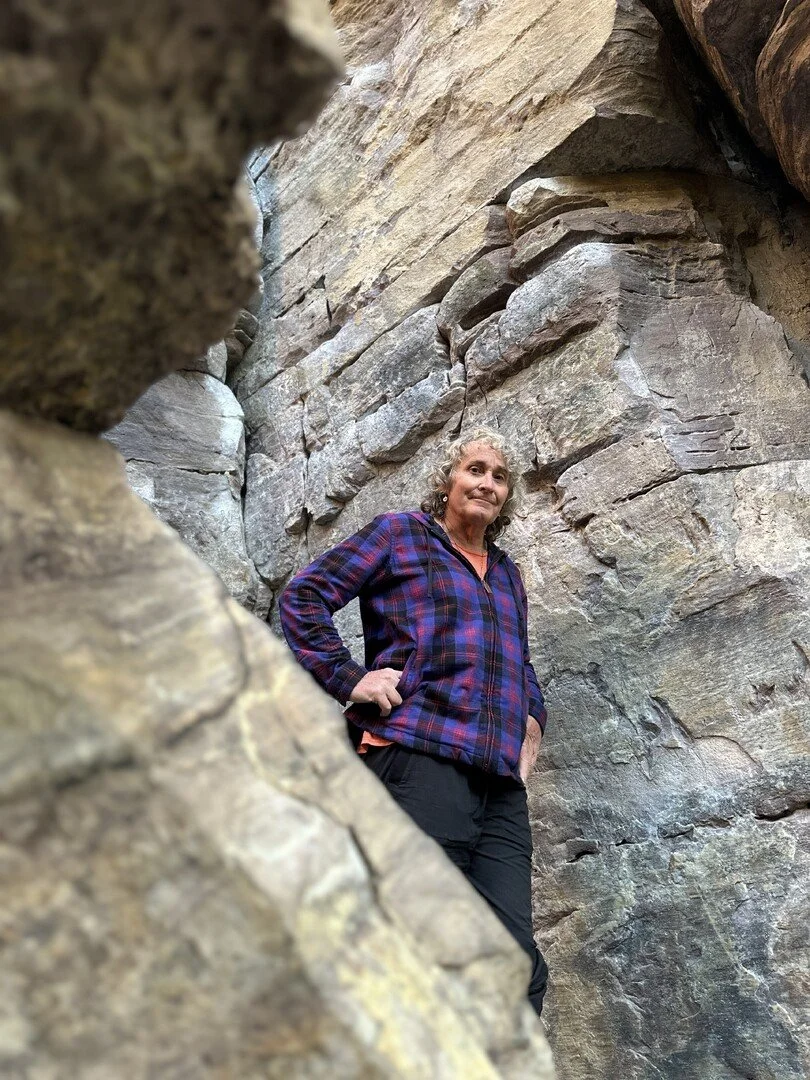 BEAUTY IN A FALL (26 MINS)*