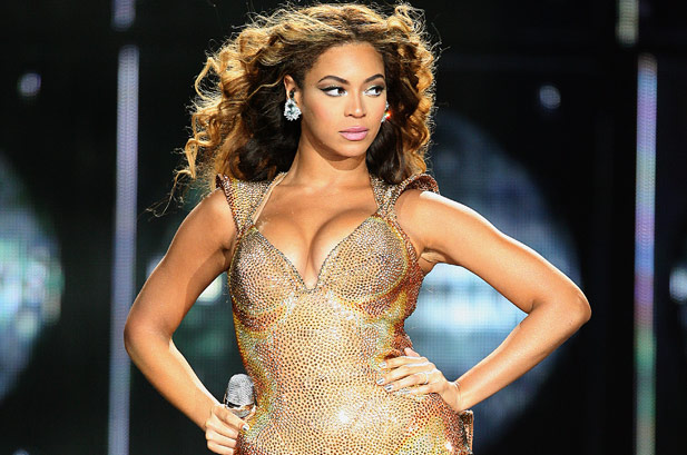 Who run the world? Beyonce's core muscles.