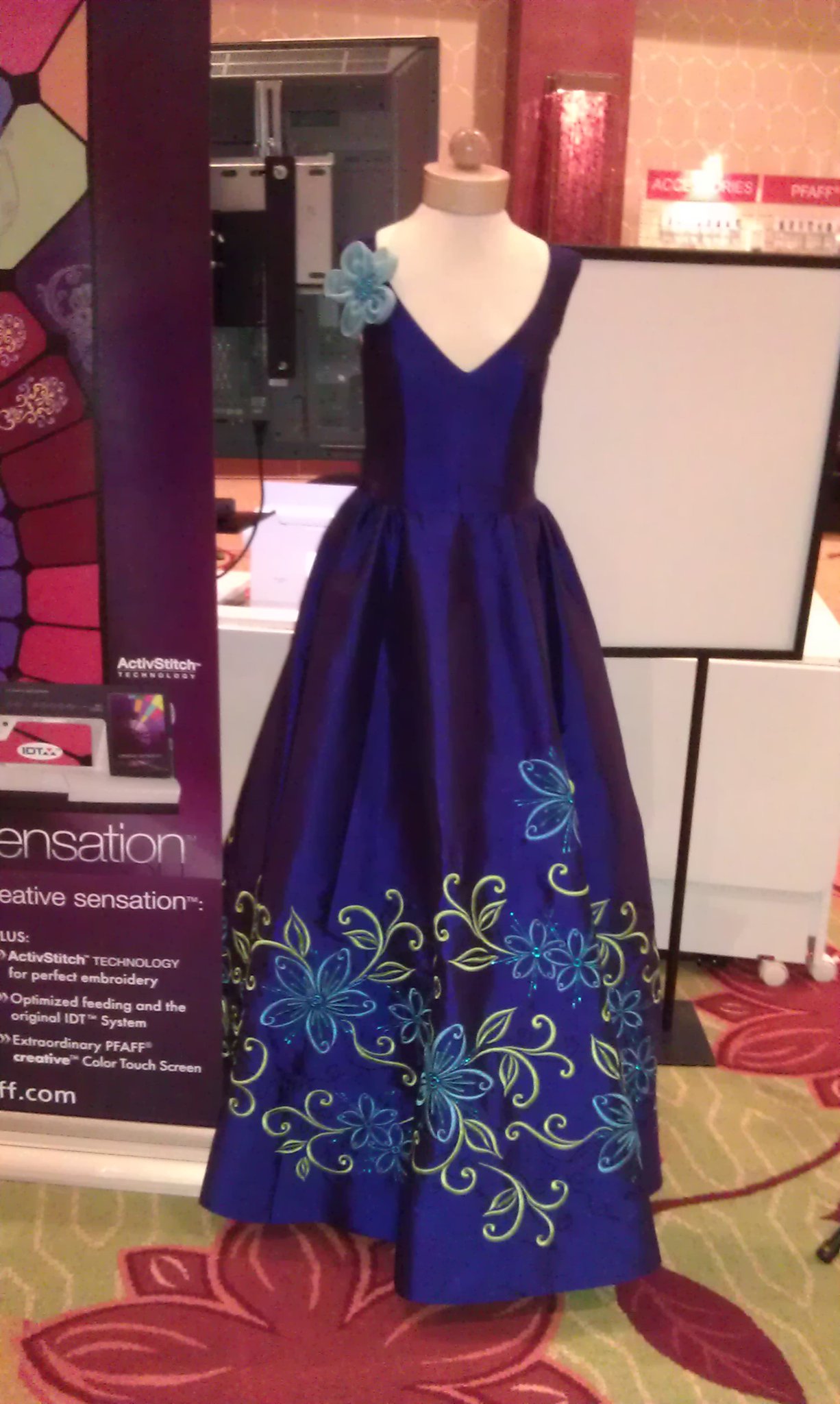 This dressed was used in many of the marketing materials for the creative sensation when it was launched a few years back. The dress was stunning in the photos and even more so in person. You just took one look at it and wanted to run home, make one, buy a huge house and throw a huge ball just so you had an excuse to wear it!