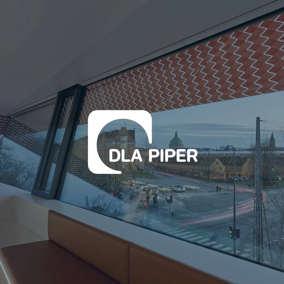 Vi er utrolig glade og stolte over at kunne dele, at vi endnu engang har forl&aelig;nget vores samarbejde med DLA Piper Advokatpartnerselskab. ✍️

Som en retshj&aelig;lp, der er drevet af frivillige kr&aelig;fter, er st&oslash;tten afg&oslash;rende f