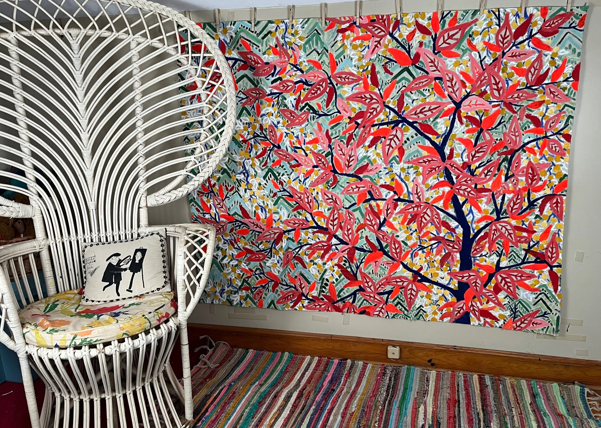 3E3EF36E-F342-40CB-B721-DBED471765DB