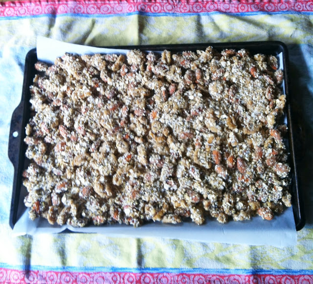 granola+tray.JPG