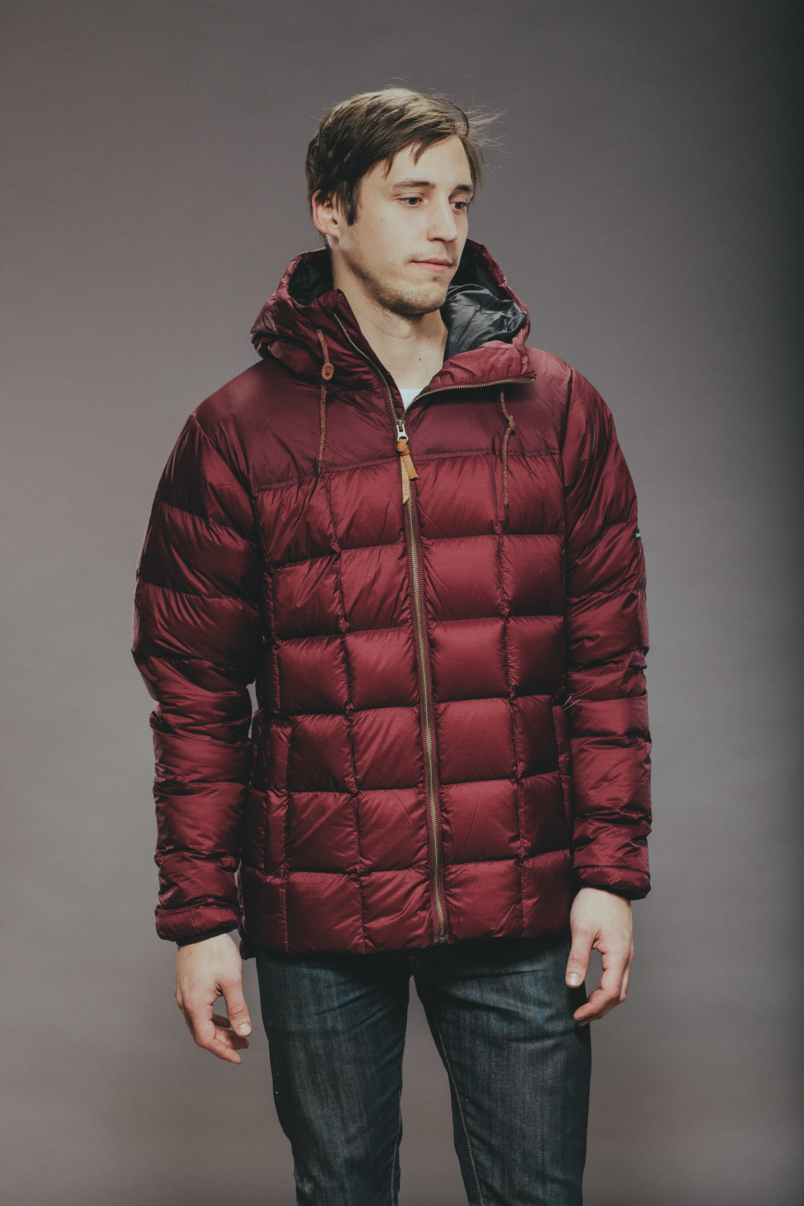 Ms Cumulus Down Jacket_port royale-1.jpg