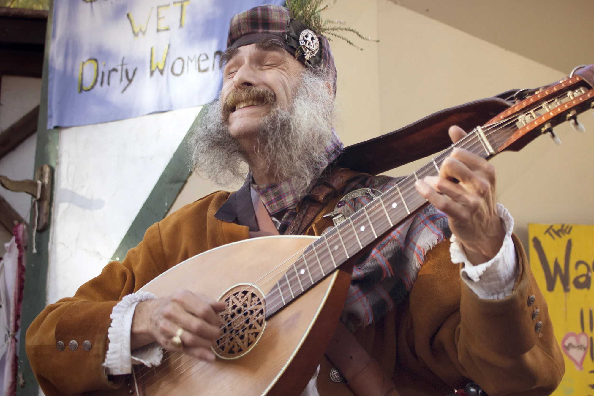 Geena Matuson photographs Angus MacPherson at King Richard's Faire, 2015.