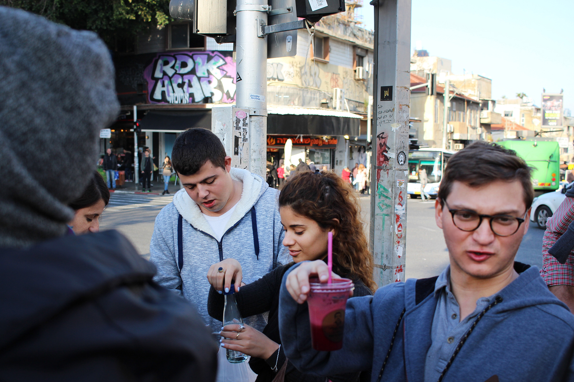 Shuk Ha'Carmel in Tel-Aviv, Israel. Street photography by Geena Matuson @geenamatuson #thegirlmirage.