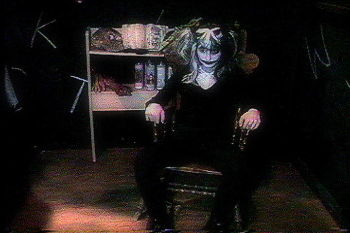 ReelGroovyFilms_GeenaMatuson_EvilClownEvil-Hell_32.jpg
