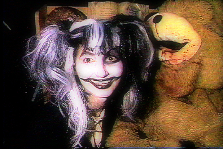 ReelGroovyFilms_GeenaMatuson_EvilClownEvil-Hell_33.jpg