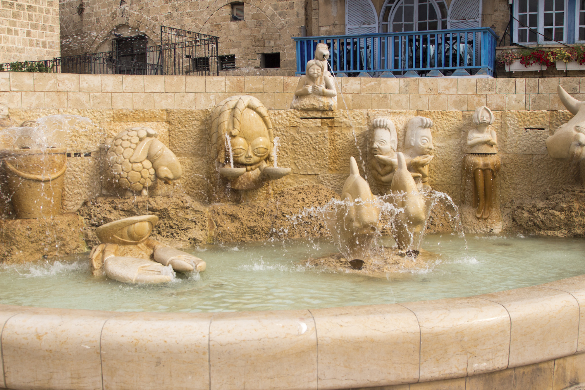 Tel Aviv-Yafo, Israel #travel photography by Geena Matuson @geenamatuson #thegirlmirage at thegirlmirage.com.