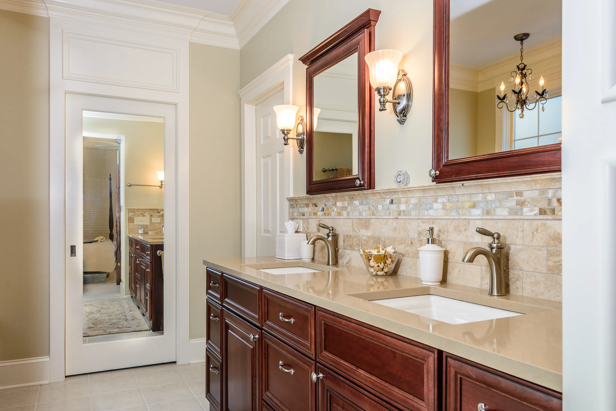 Cherry stain traditional bathroom by Hawthorn Development, Hawthorn Woods, IL