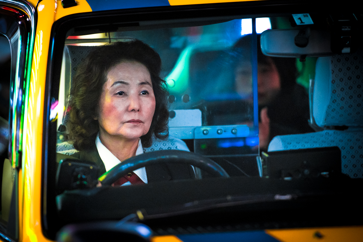 Who's Driving Tokyo By Oleg Tolstoy-11.jpg