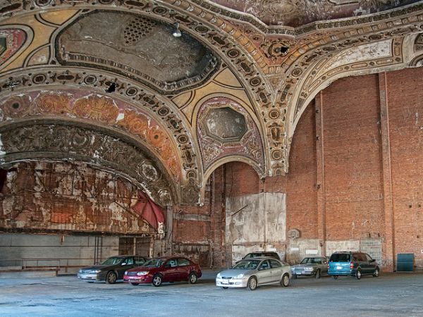   Michigan Theater, Detroit  