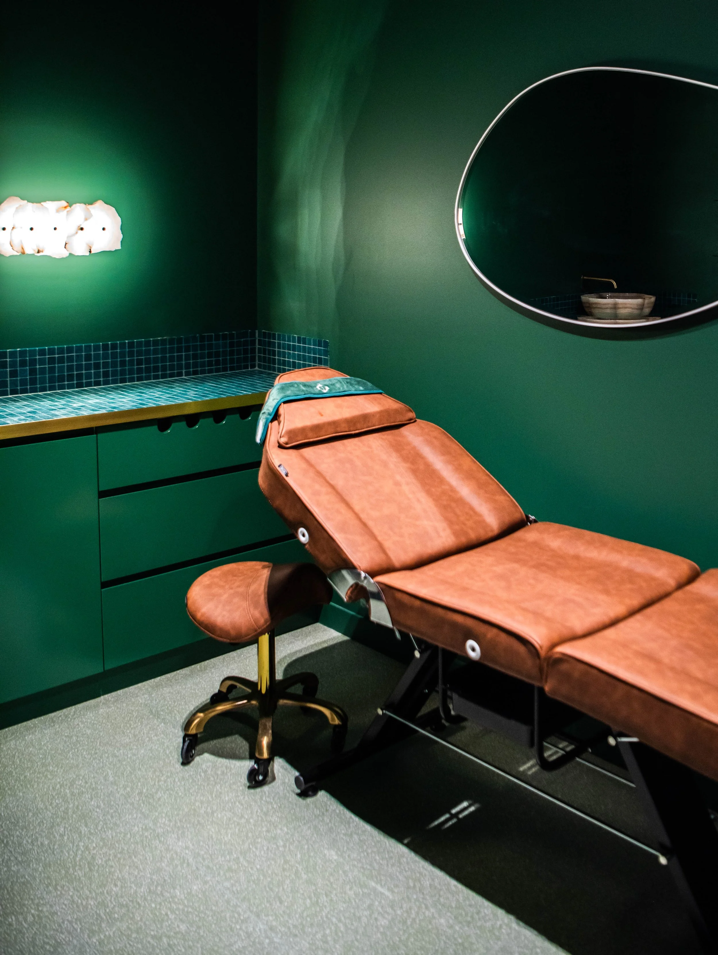 _CAR2027-Edit WEB.JPG