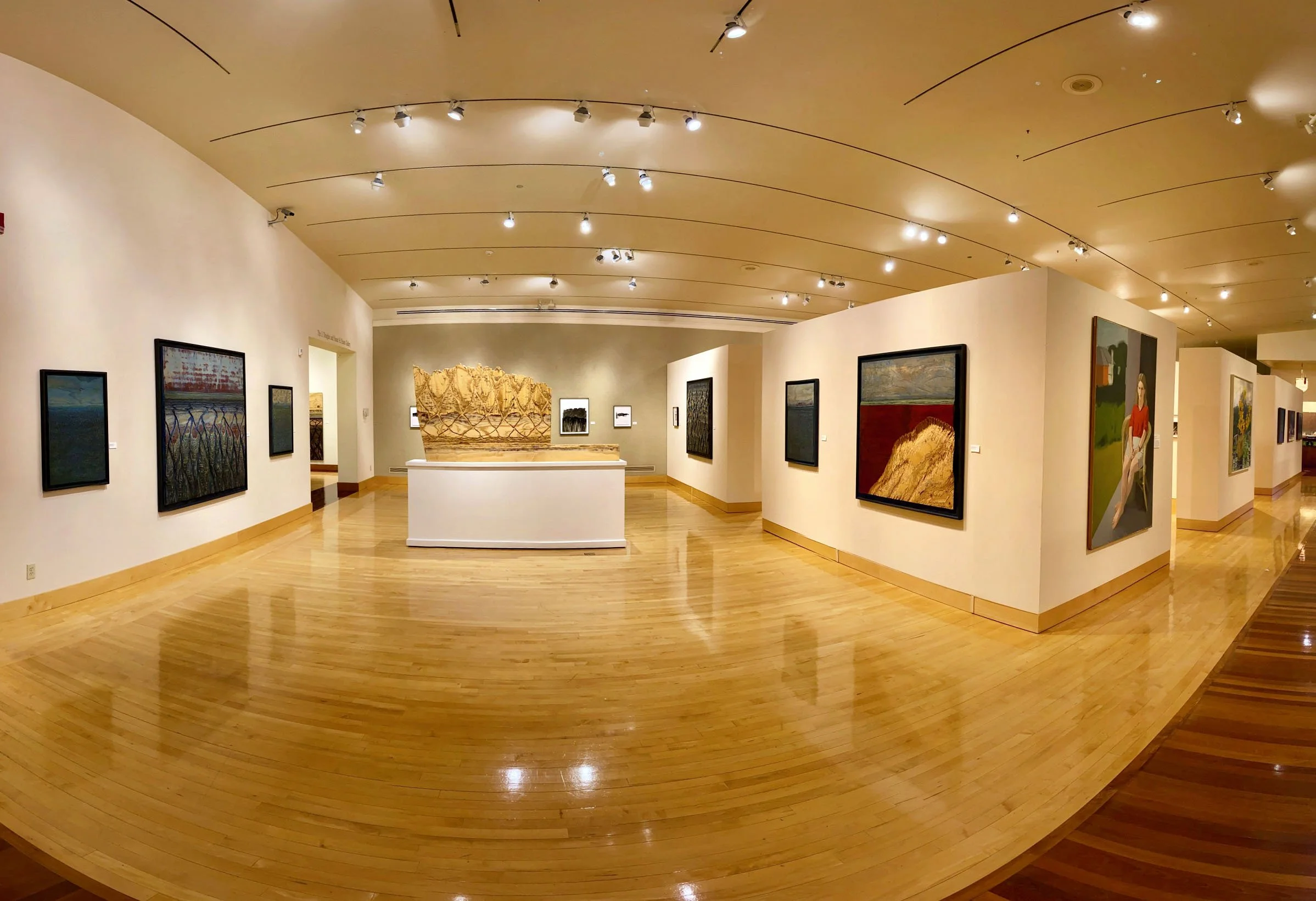 105 Wide with Porter copy.jpg