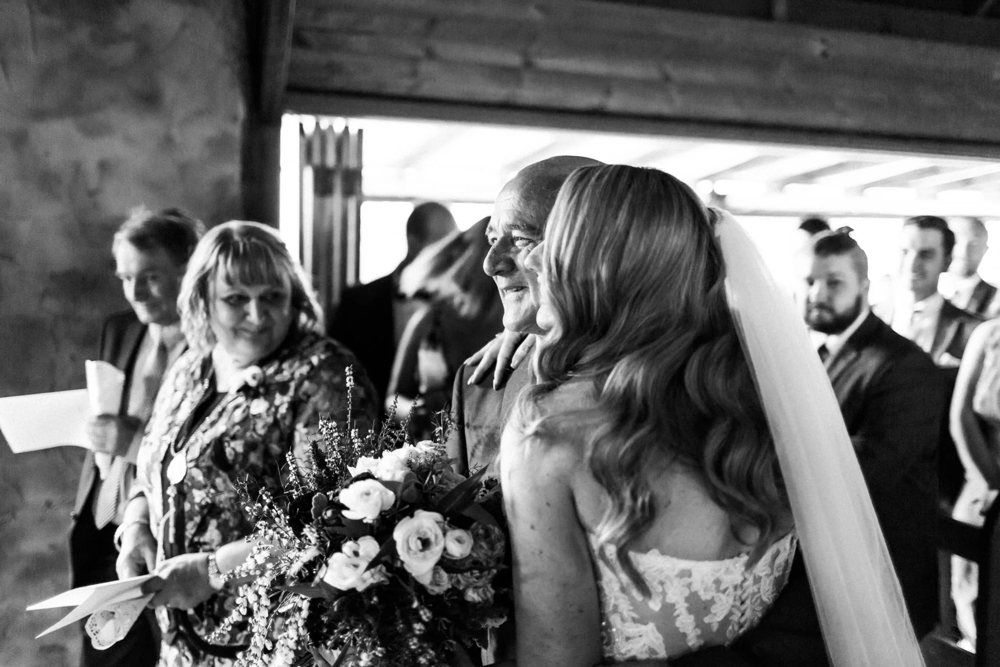 WeddingPhotos_Facebook_2048pixels-1039.jpg