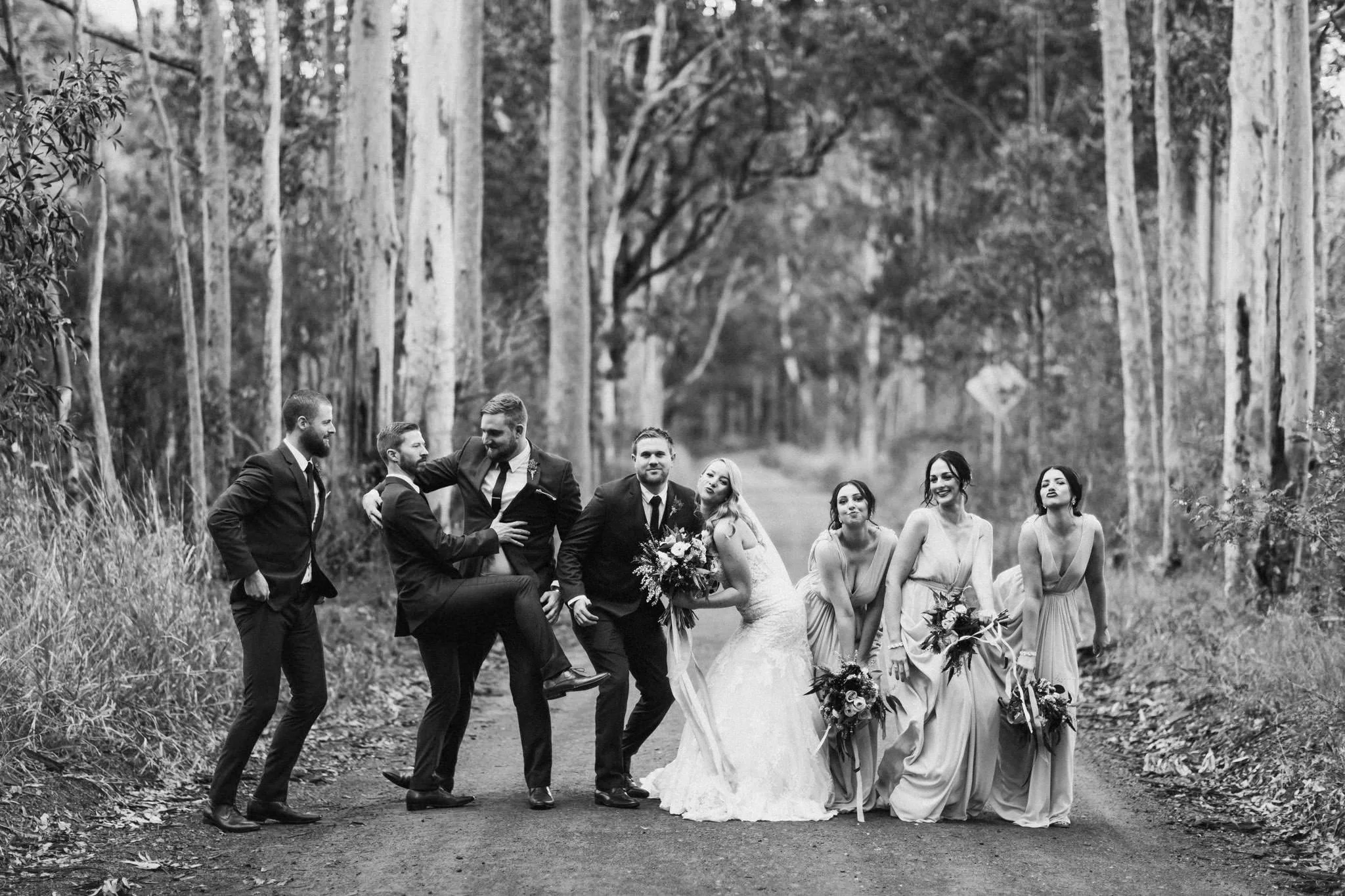 WeddingPhotos_Facebook_2048pixels-1075.jpg