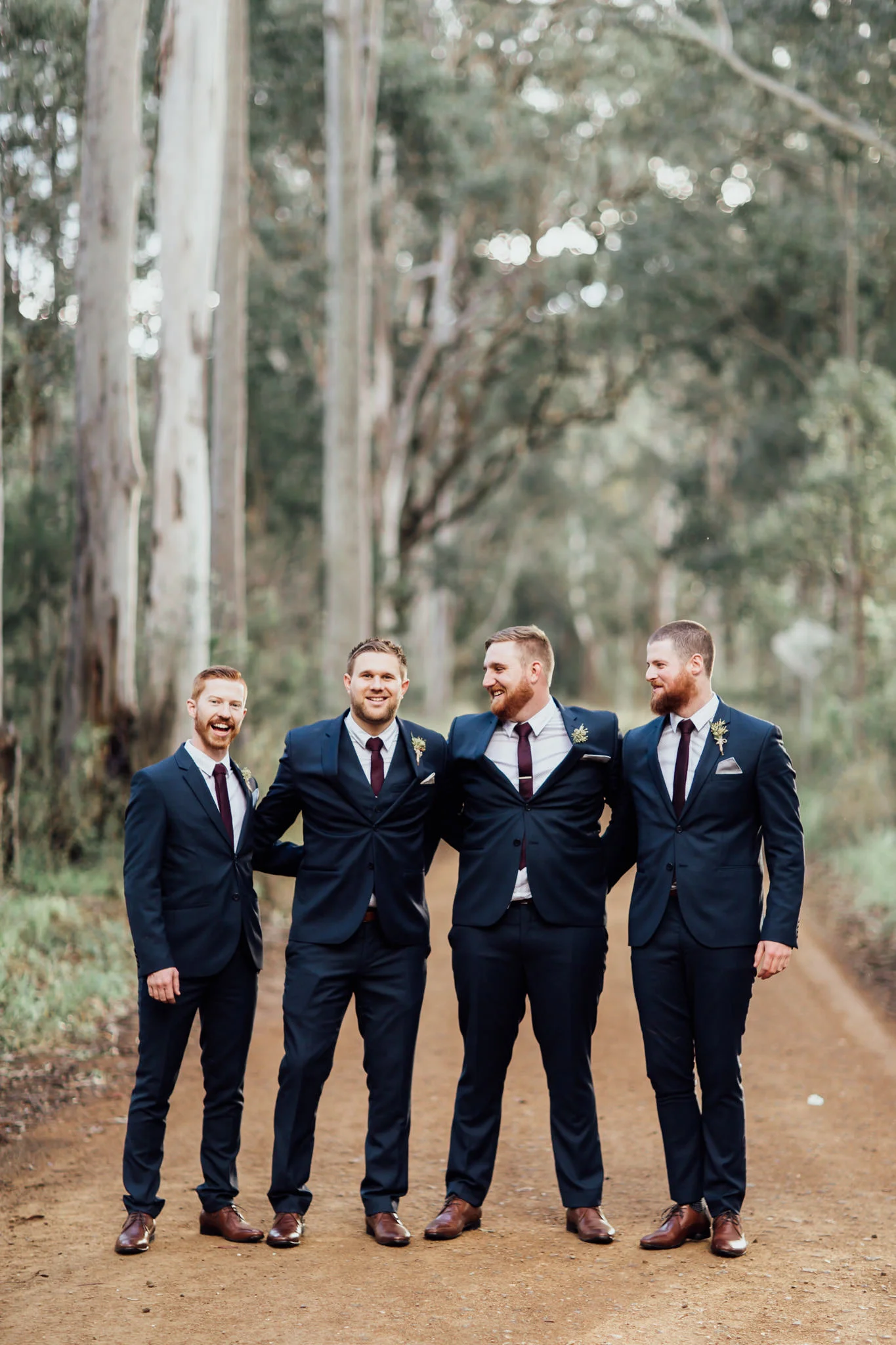 WeddingPhotos_Facebook_2048pixels-1083.jpg