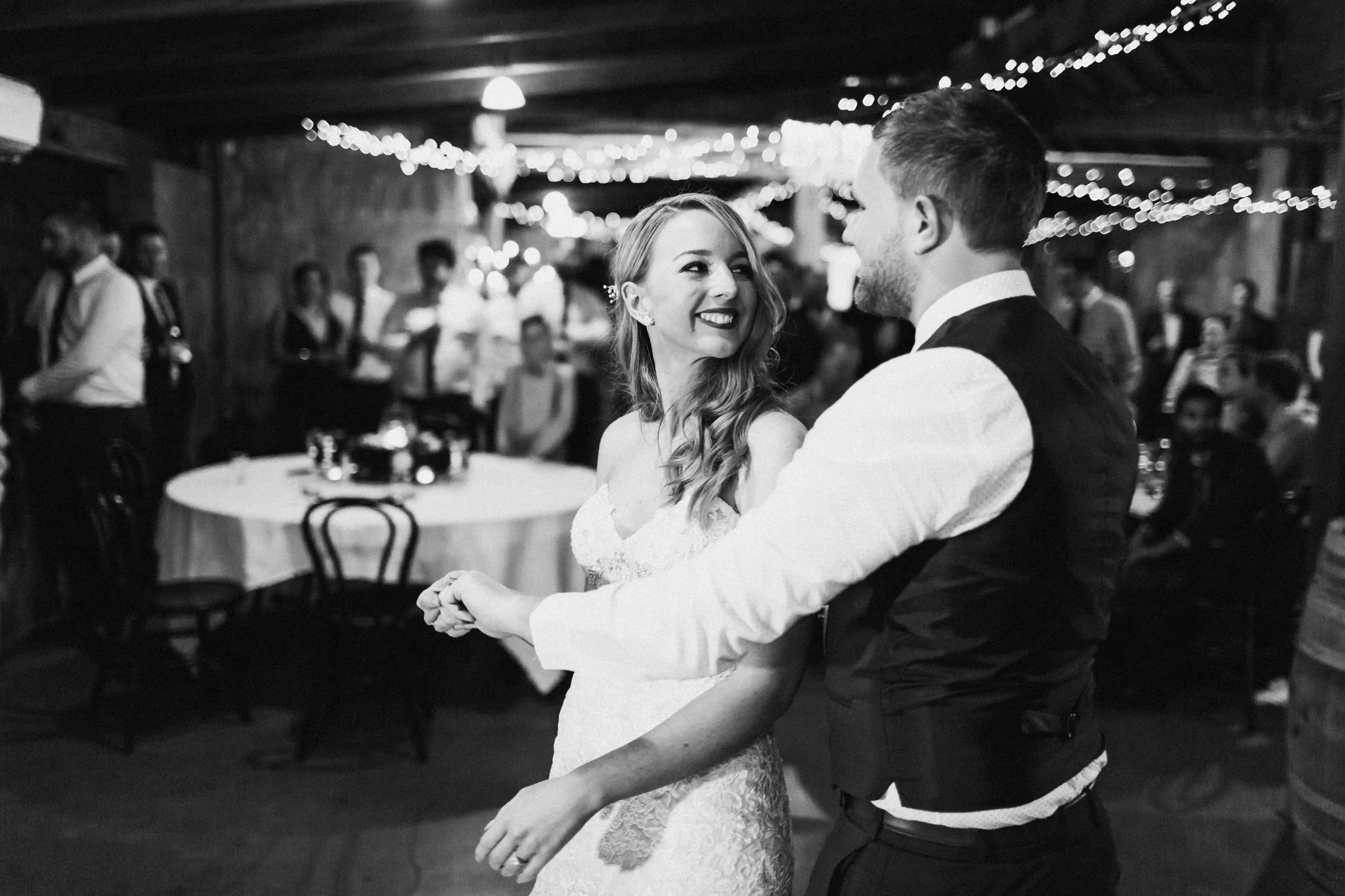 WeddingPhotos_Facebook_2048pixels-1151.jpg