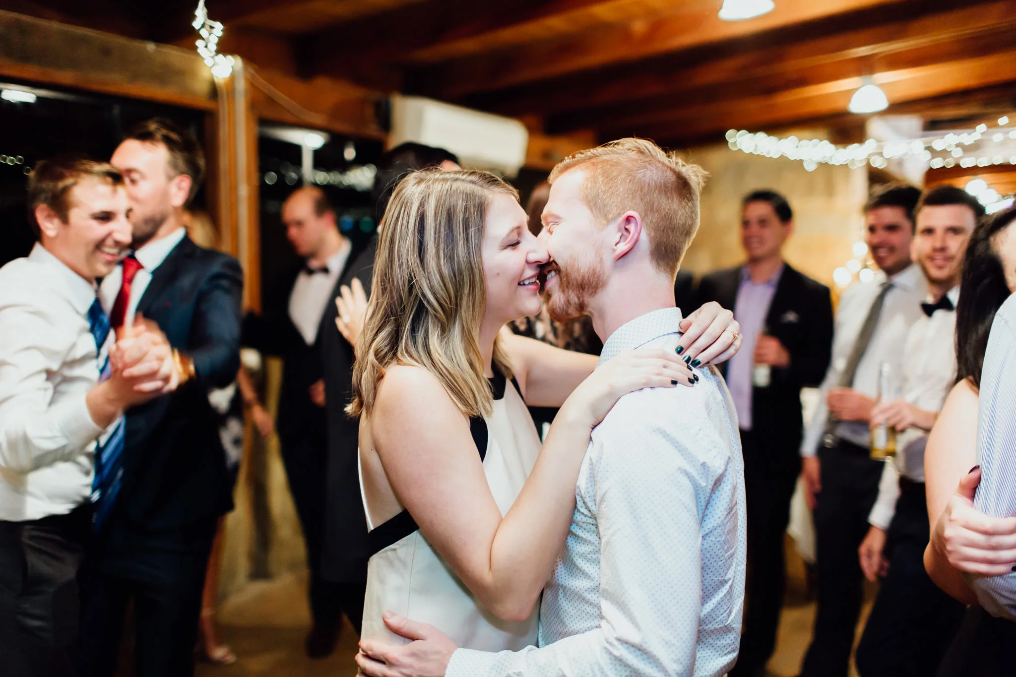 WeddingPhotos_Facebook_2048pixels-1163.jpg