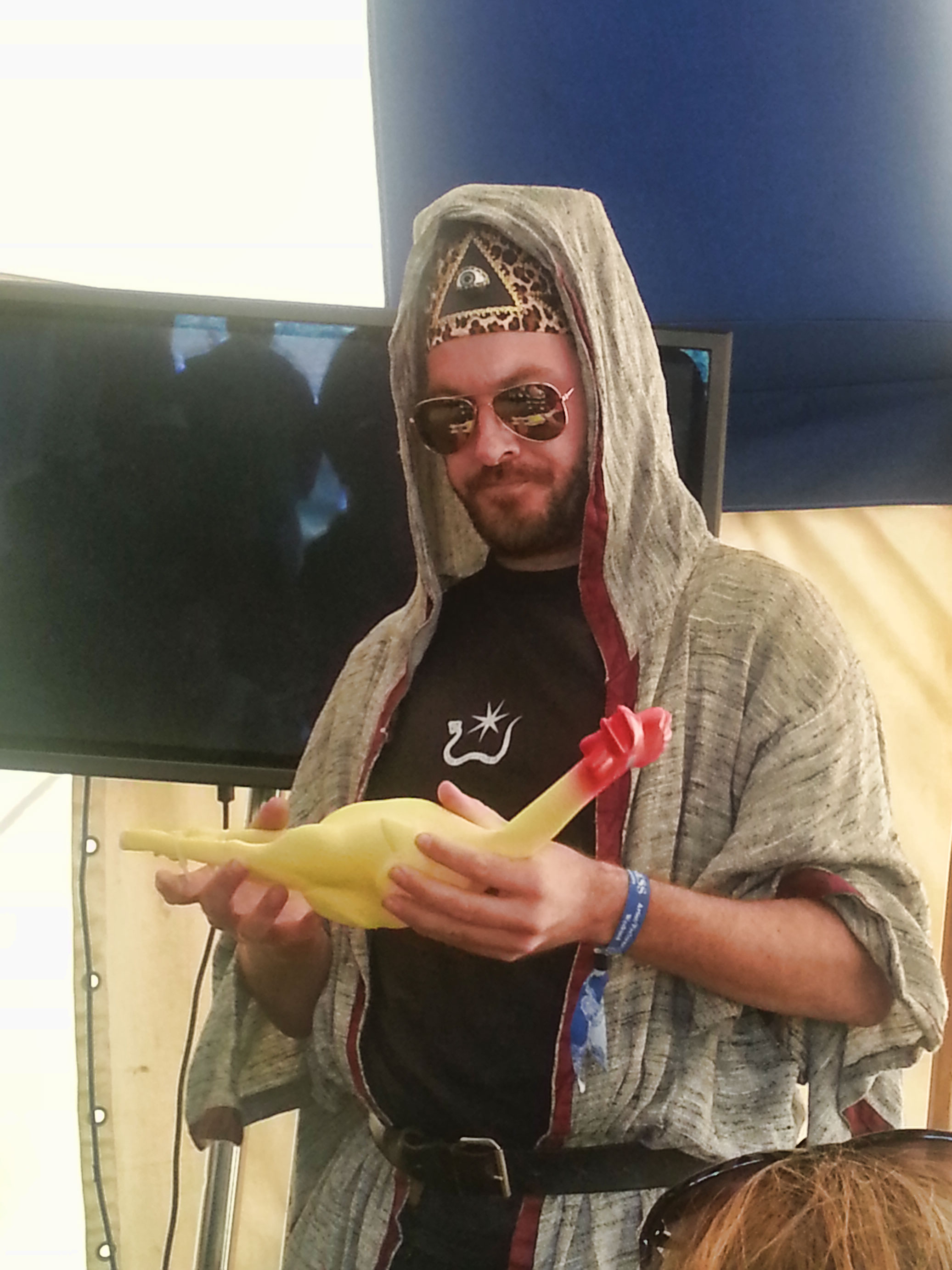 Ulysses readies the sacrifice. Photograph by Ashka D. 